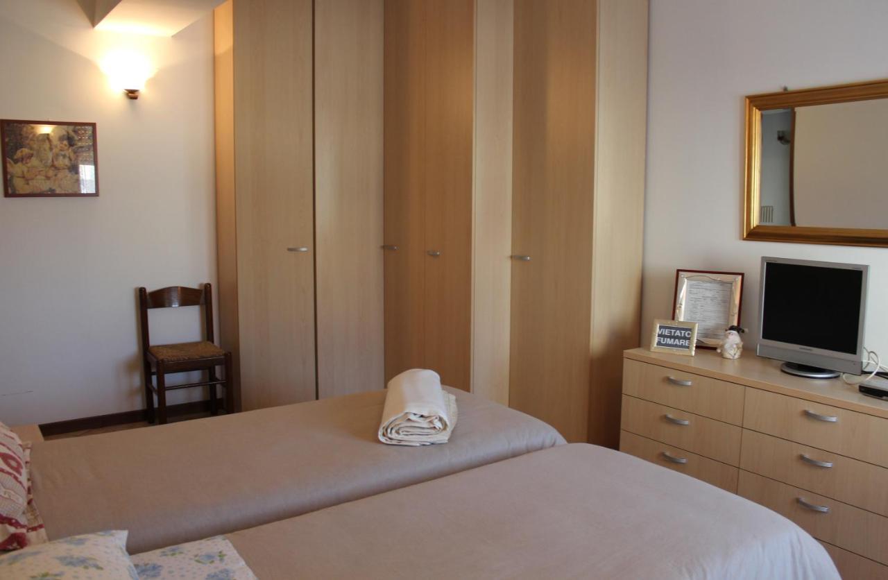 パルマ B. & B. Nabucco Bed & Breakfast エクステリア 写真